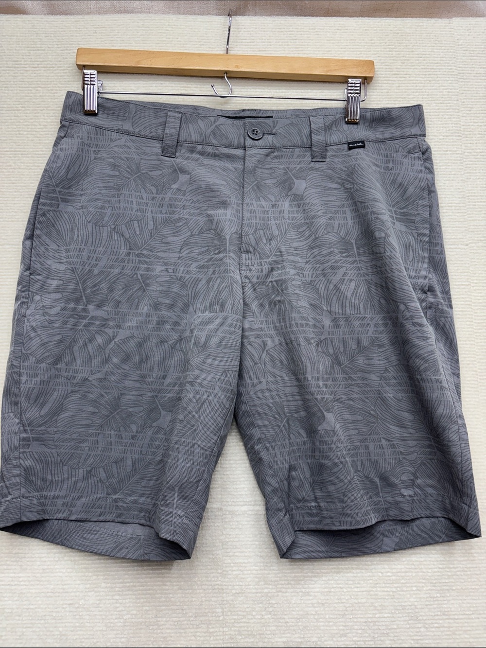 Travis Mathew Gray Patterned Flat Front Shorts